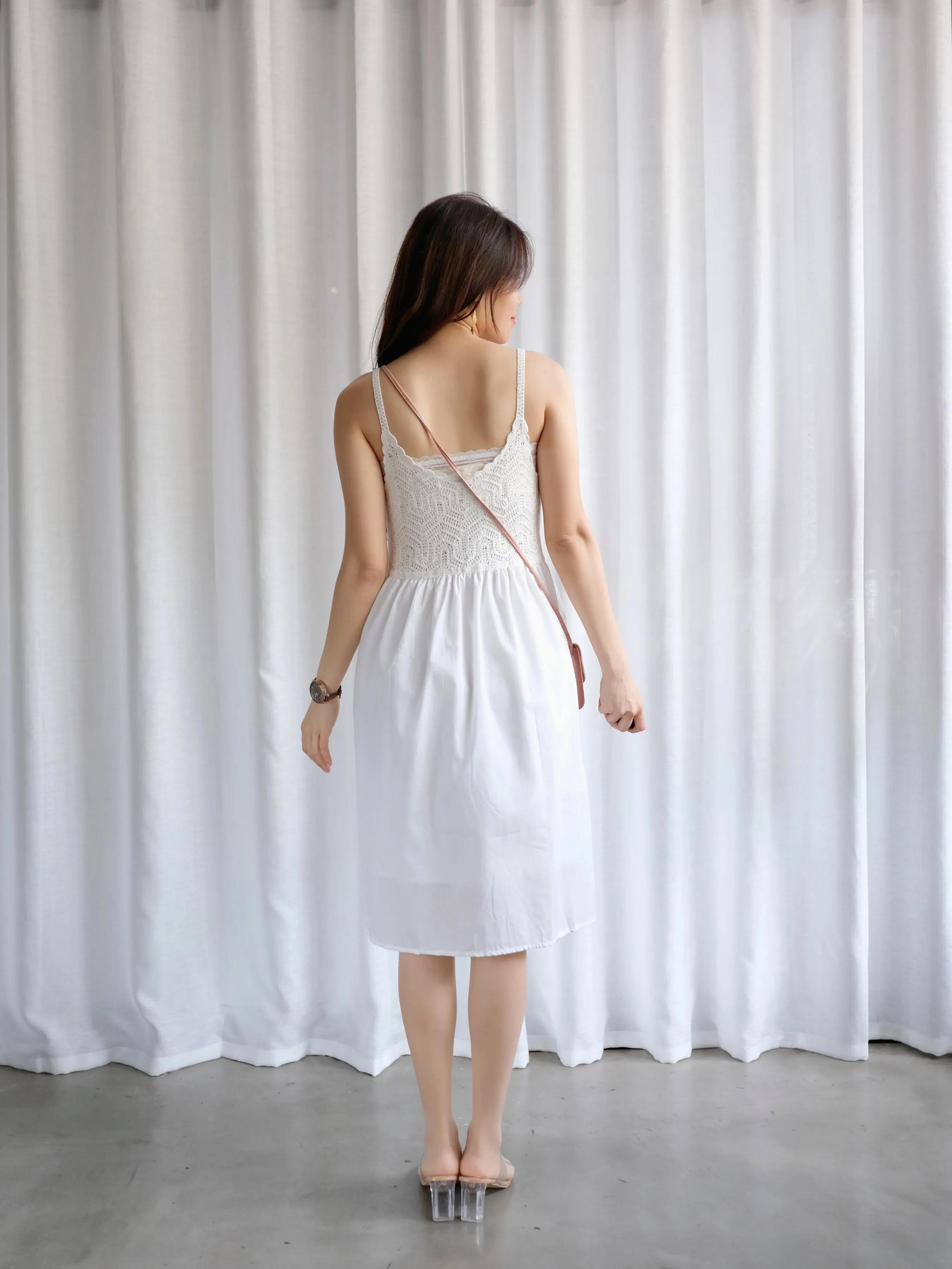 ACEWIN Spaghetti Strap Floral Embroidery Crochet Dress (Free Size) 703218