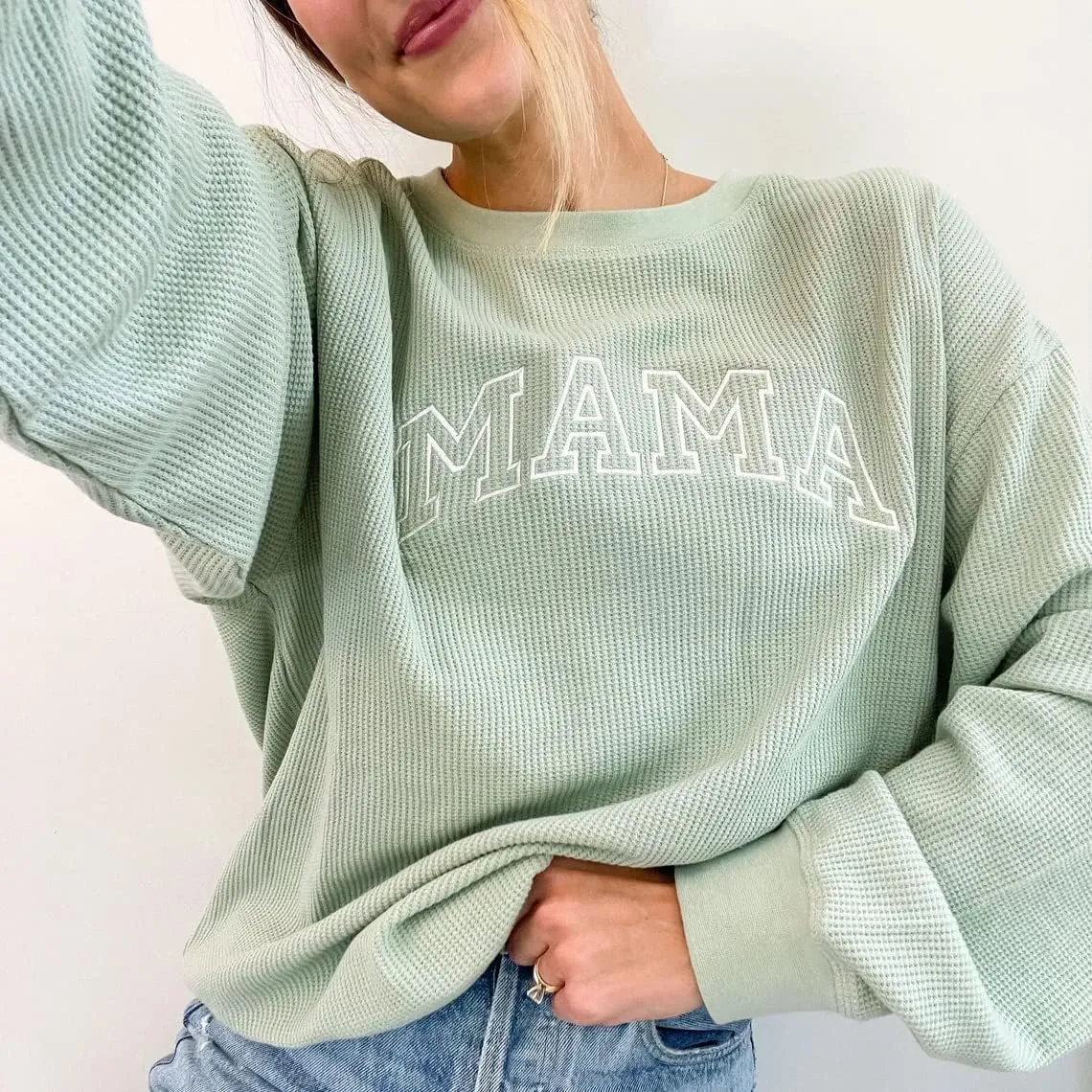 ASTANFY Womens Crewneck Sweatshirt Mama Letter Print Long Sleeve Loose Fashion Pullover Top
