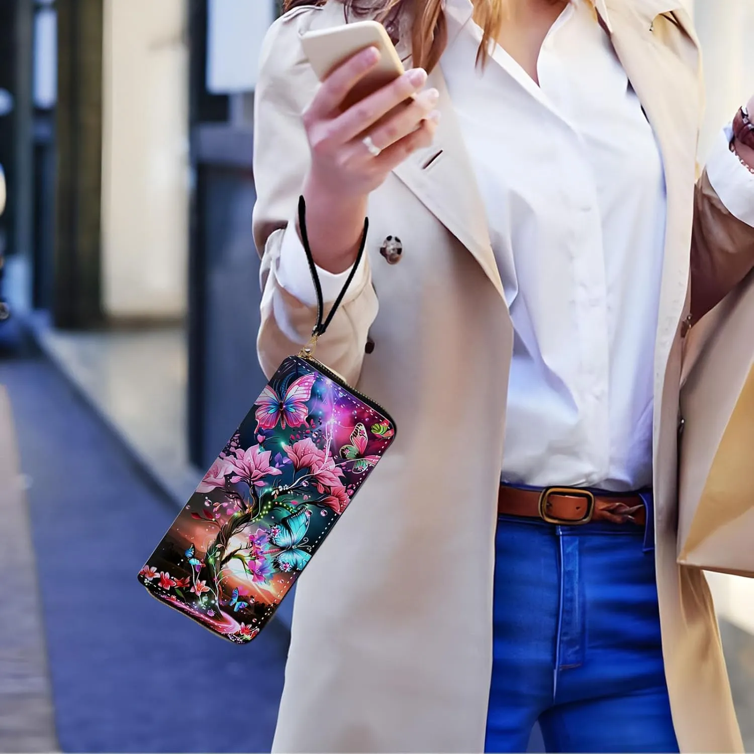 Long Wallet for Women, PU Leather Wristlet Wallets, Butterflies Tree Credit Card Holder for Women, Convenient Travel Wallet with Wrist strap and Pink Mirror, Fashion and Sturdy Wallet.