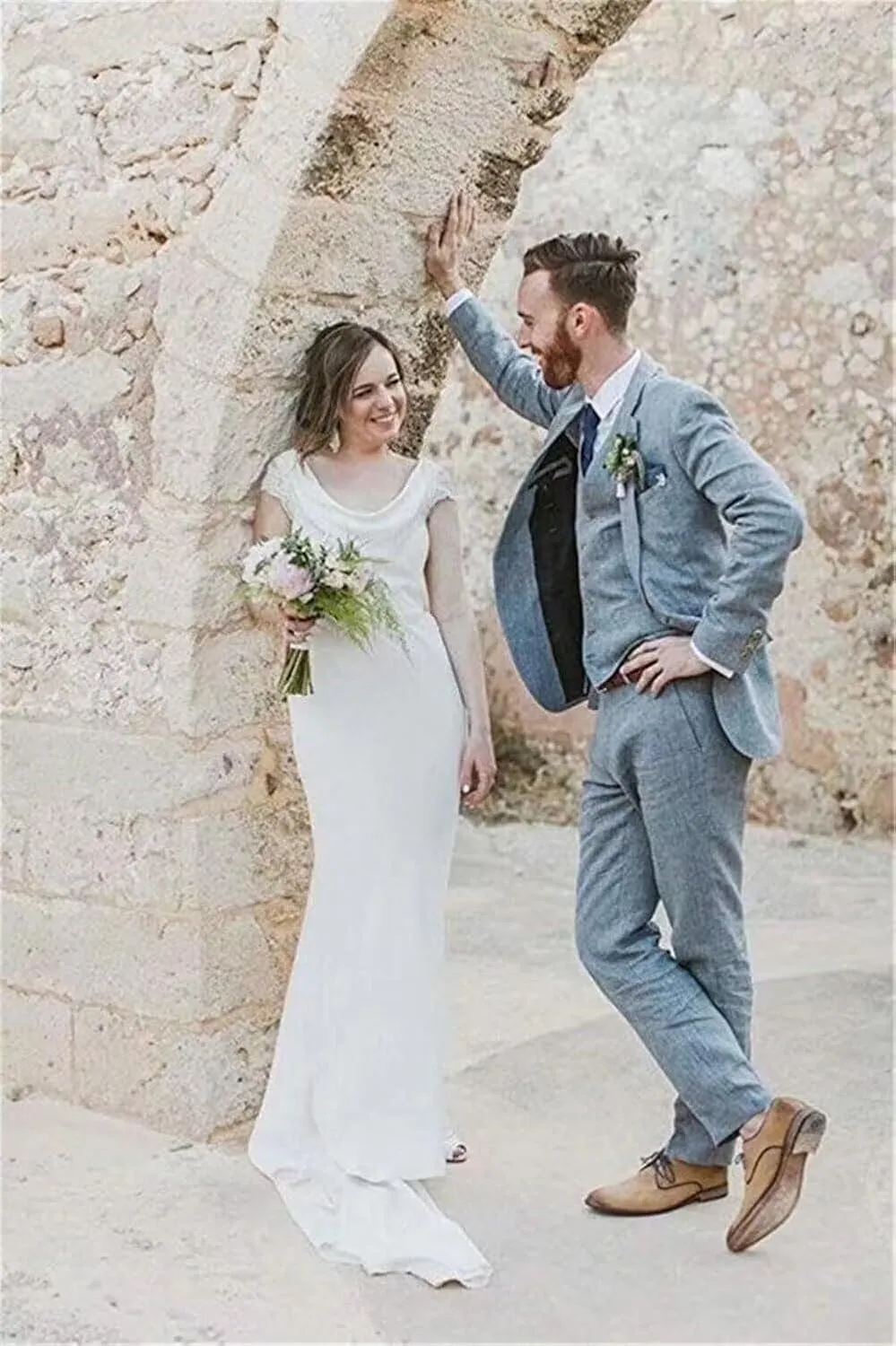 Mens 3 Pieces Summer Linen Suit Beach Wedding Suits Slim Fit Casual Linen Lightweight Suits Jacket Blazer Vest Pants
