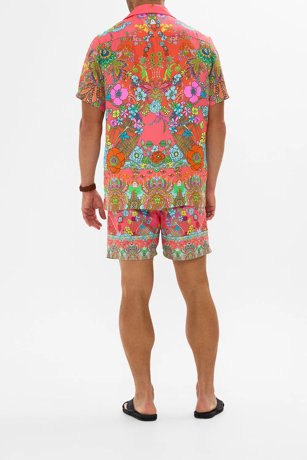 SHORT SLEEVE CAMP COLLARED SHIRT WINDMILLS AND WILDFLOWERS