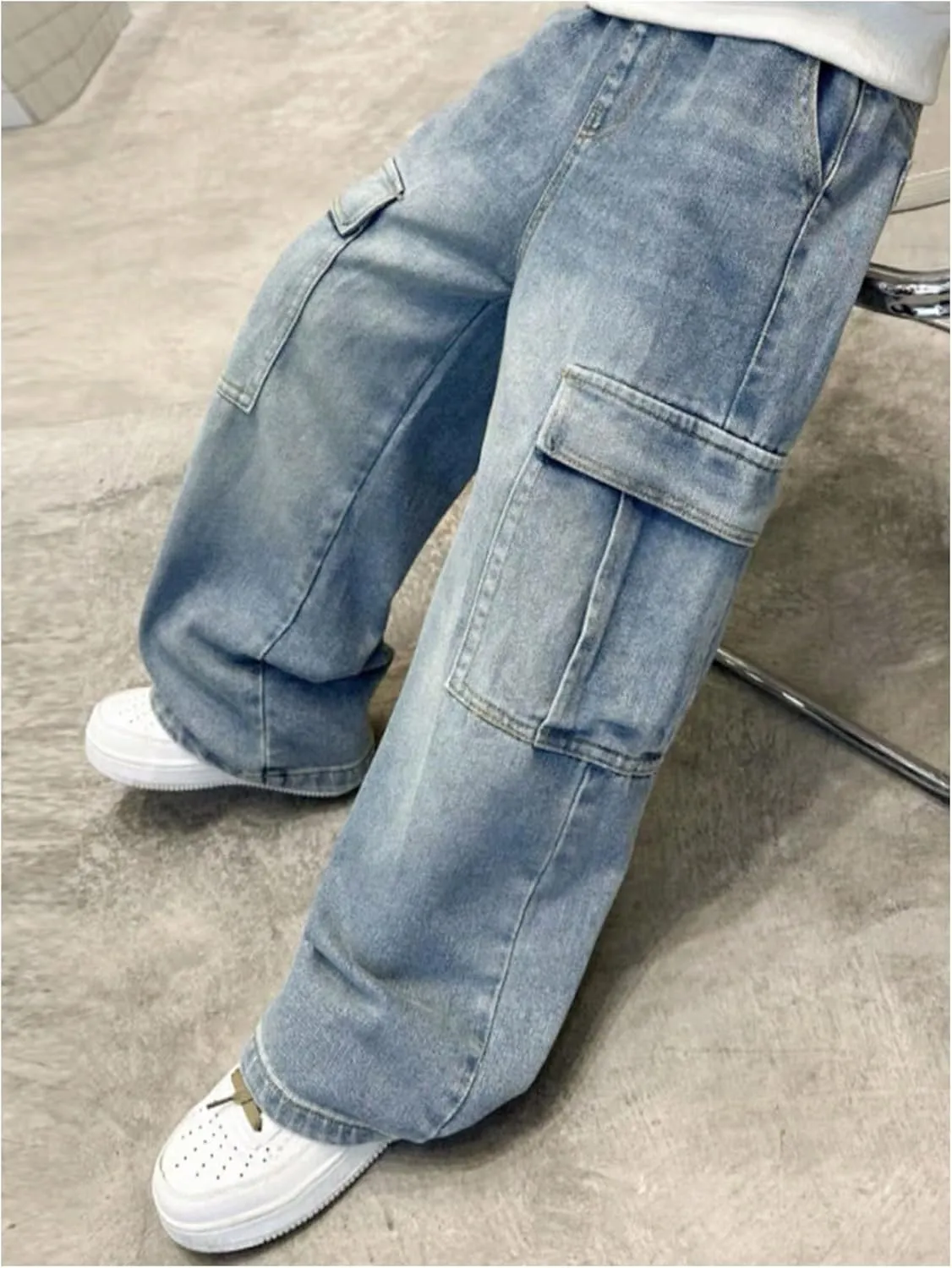 Verdusa Boy's Baggy Straight Leg Denim Pants Loose Vintage Cargo Jeans with Pockets