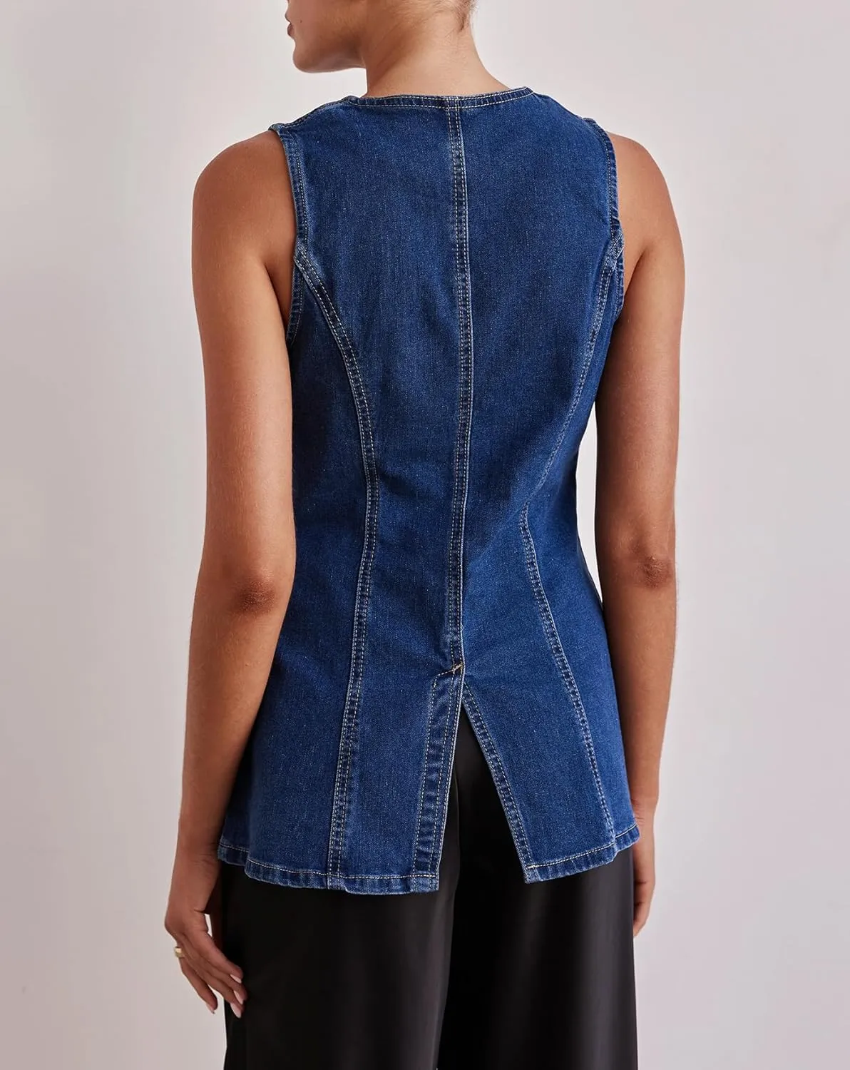 Womens Long Denim Vest Waistcoat Vest Sleeveless Button-Up Back Slit Jean Jacket Vest Y2k Clothes