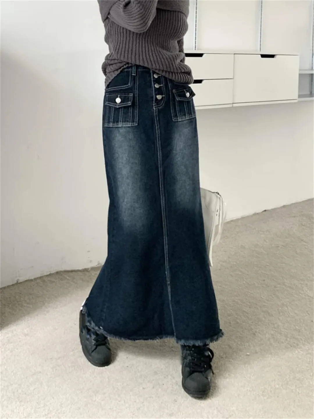 Women's Many Pockets Button Down Denim Skirts Vintage Distressed High Waisted Maxi Jeans Skirts