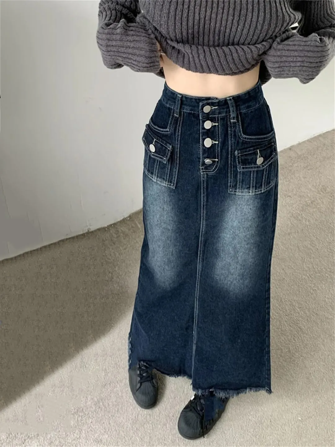 Women's Many Pockets Button Down Denim Skirts Vintage Distressed High Waisted Maxi Jeans Skirts