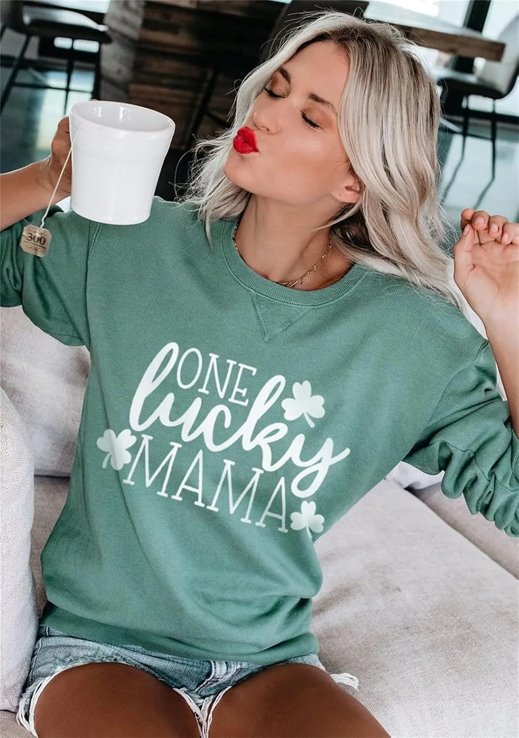 YMING Women's St. Patricks Day Loose Fit Sweatshirt Irish Clover Print Long Sleeve Pullover Shamrock Round Neck Shirt Tops